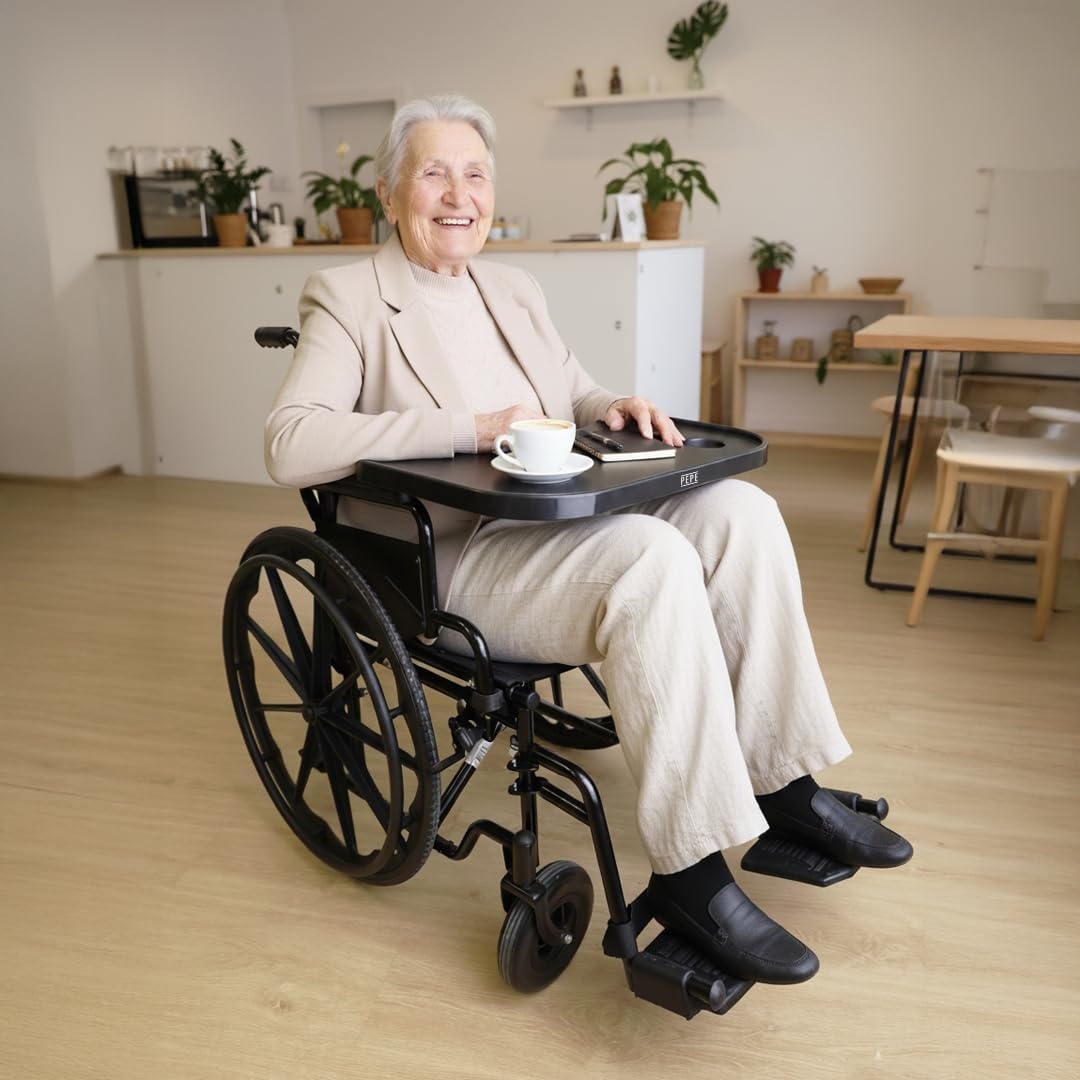 PEPE Mobility Rolstoeltafel met bekerhouder, afneembaar dienblad voor rolstoel voor volwassenen, rolstoeldienblad van ABS-kunststof, universele tafel rolstoelgebruikers, zwart