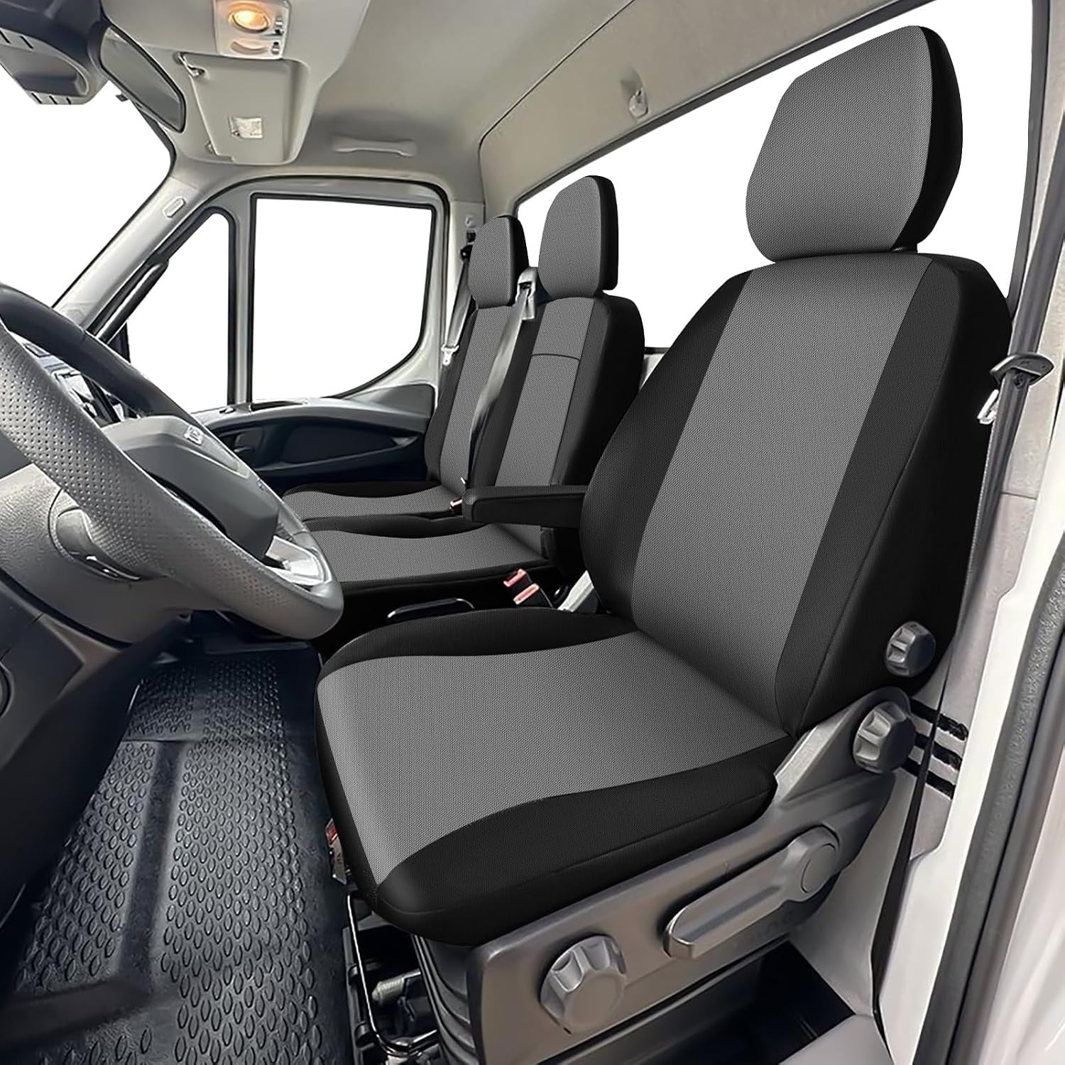 Autostoelhoezen set Iveco Daily VI 2014-2025 - 2+1 Voorstoelen - Zwart & Donkergrijs