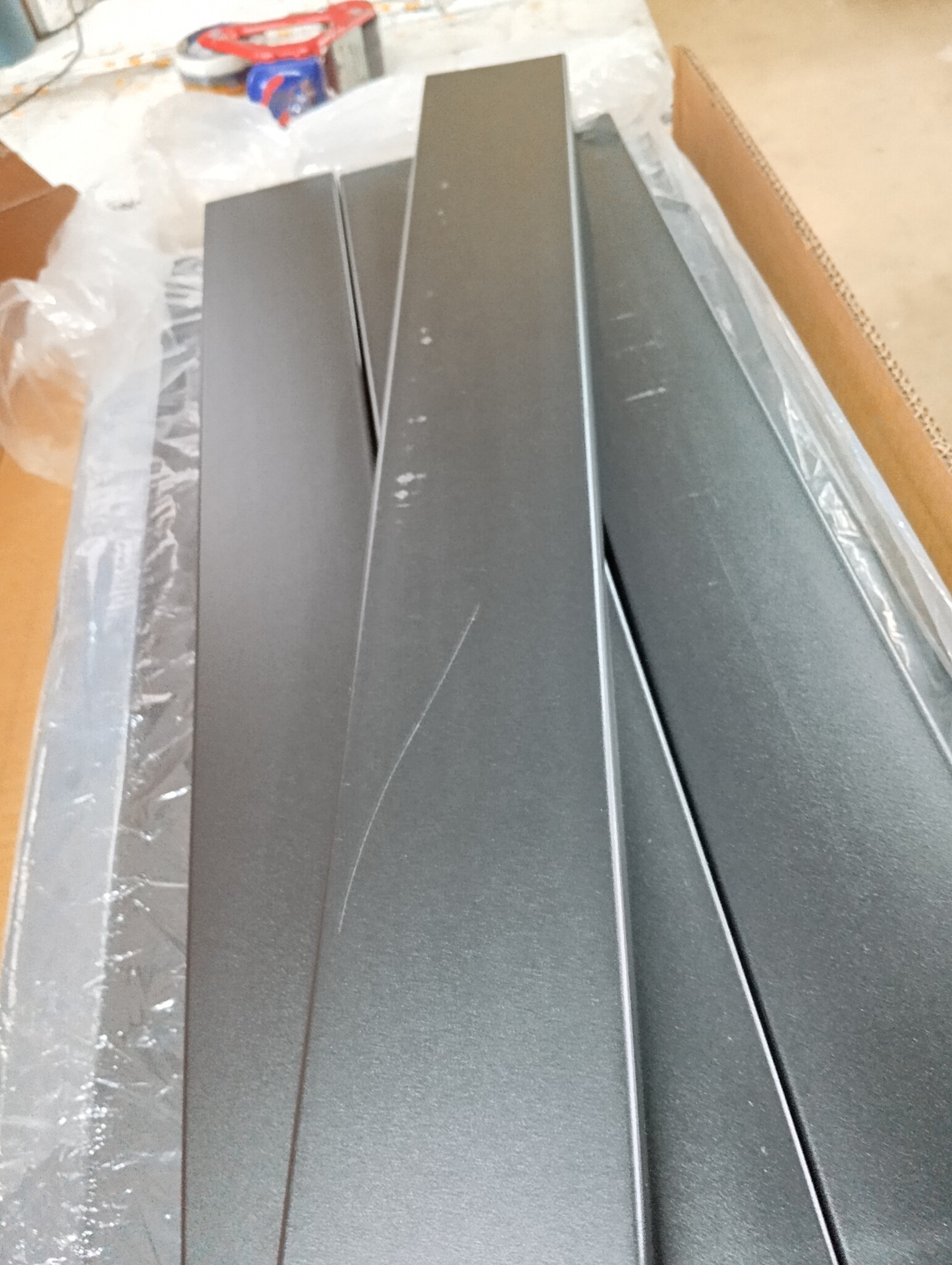 vidaXL Eettafelpoten 2 st T-vormig 60x35x(72-73) cm staal zwart