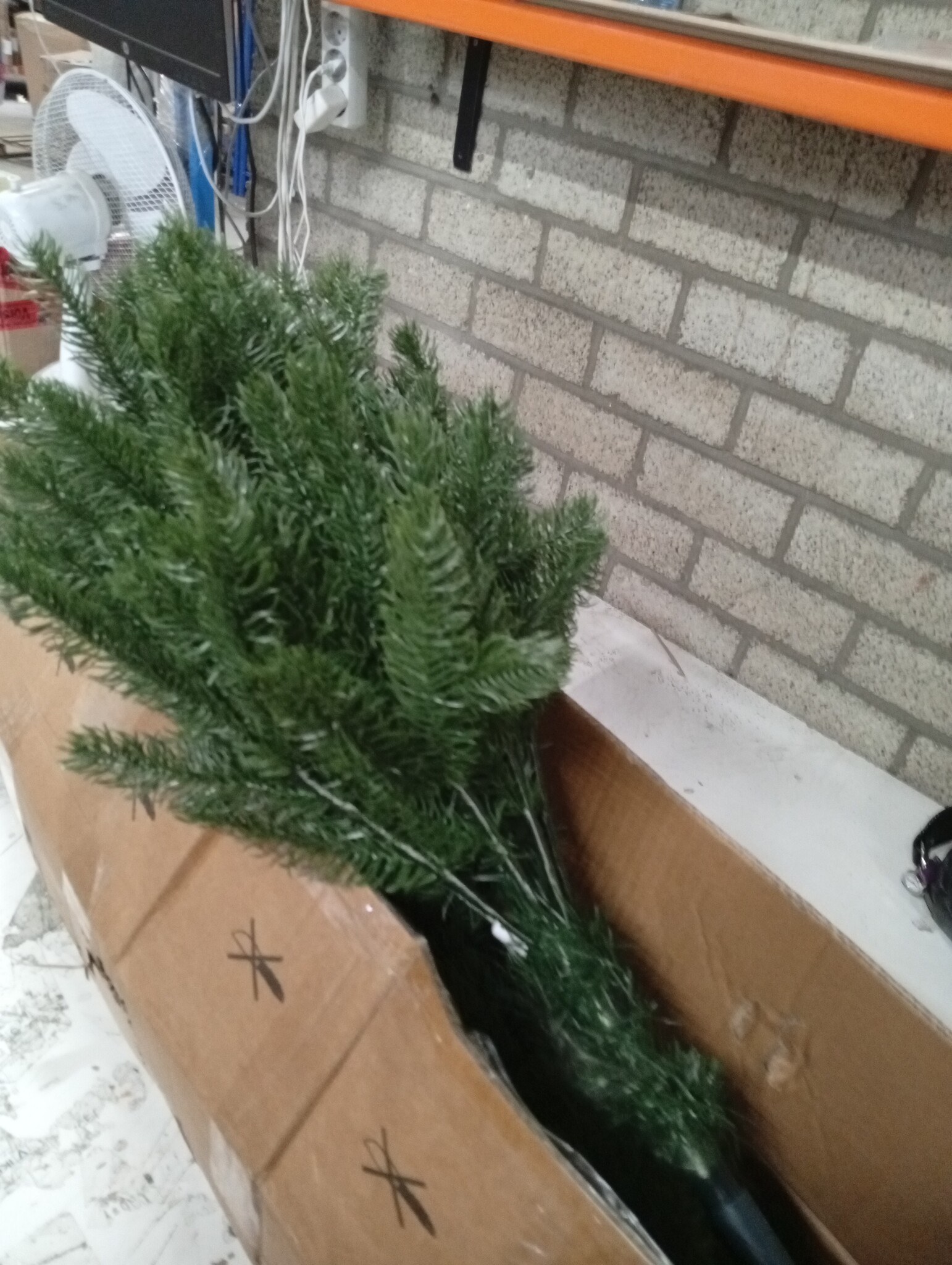 Kunstkerstboom met levensechte naalden 120 cm groen - 73% korting