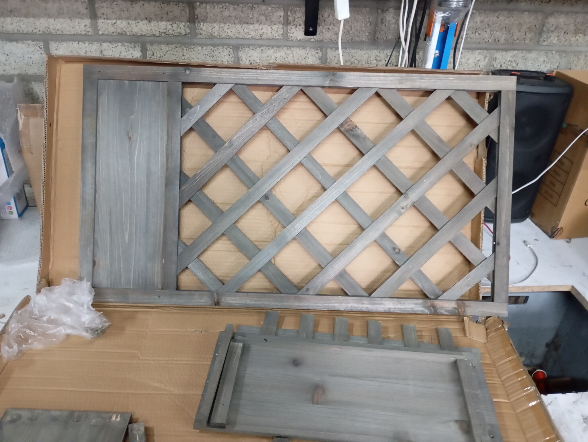 vidaXL Latwerkplantenbak 50x25x90 cm massief vurenhout grijs