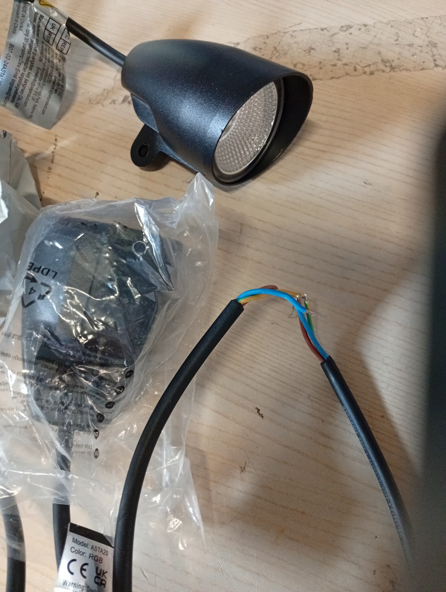Linke 20W RGBW Spot, 2 Stuks - 57% Korting