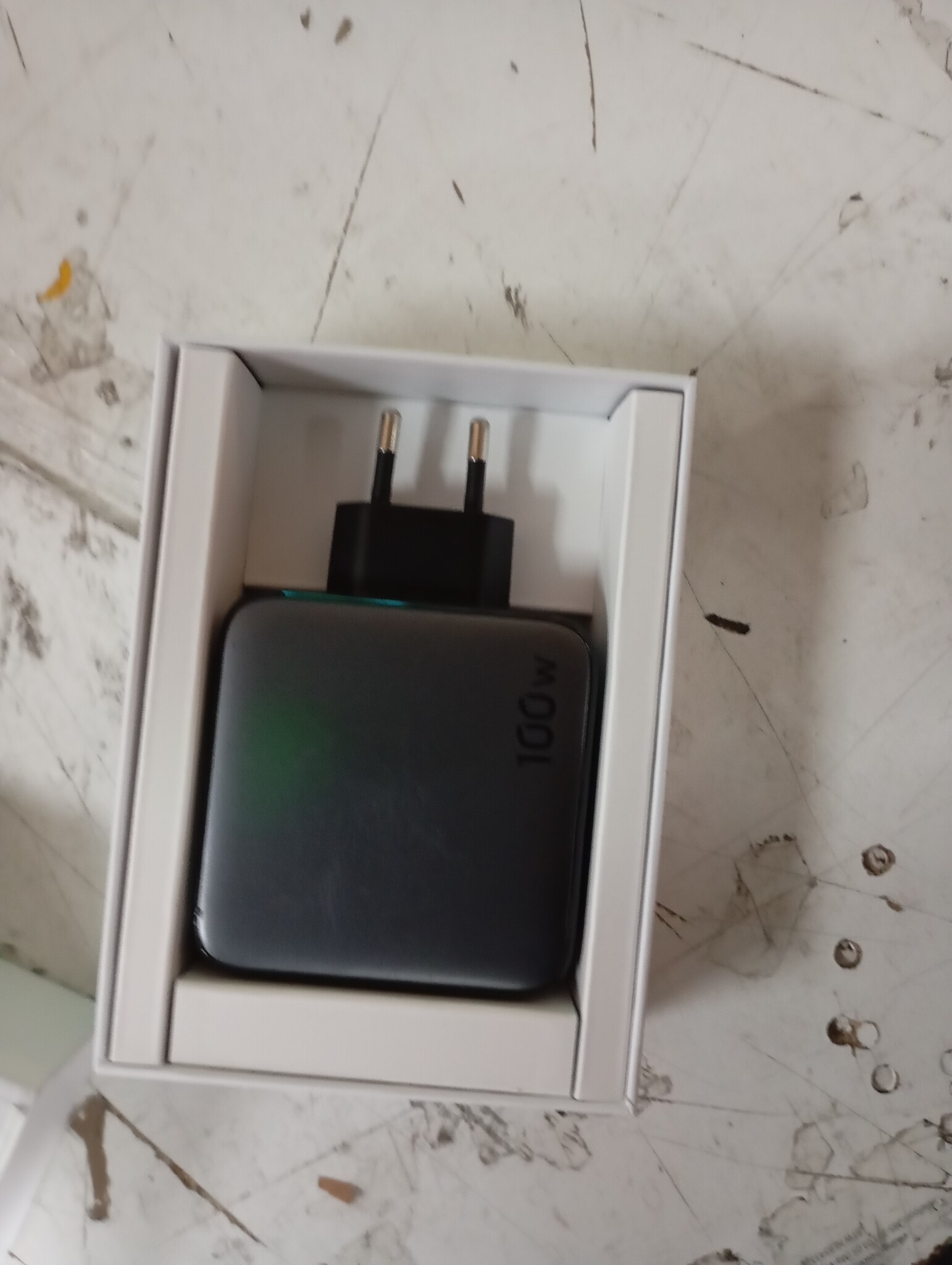 100W GaN Snellader (4-poorts) voor MacBook, iPhone, iPad - 53% Korting