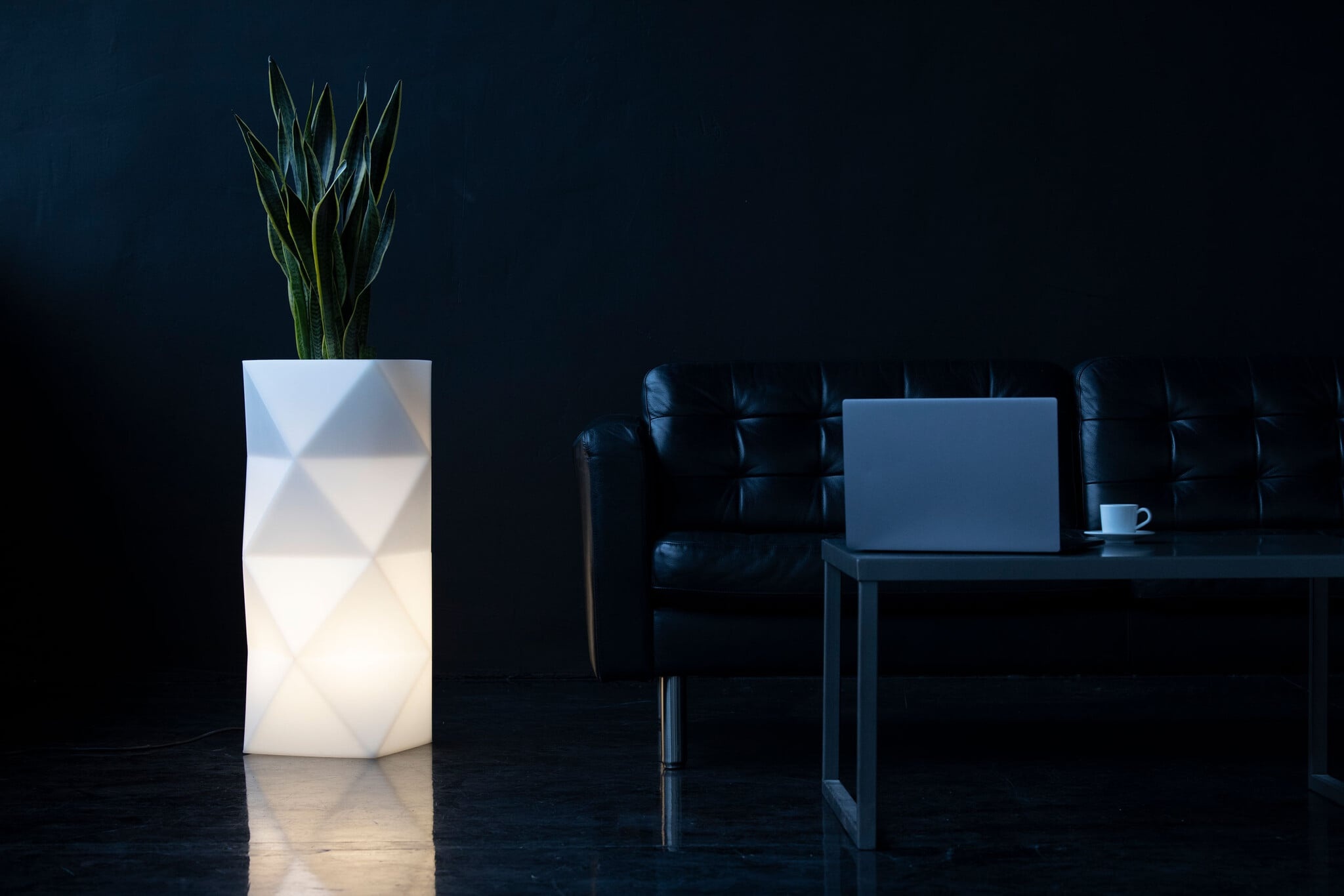 Bloempot met Verlichting - Wit - 78cm - 61% Korting