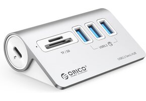 USB C Hub met 45% Korting: 3x USB 3.2, SD/TF Kaartlezer