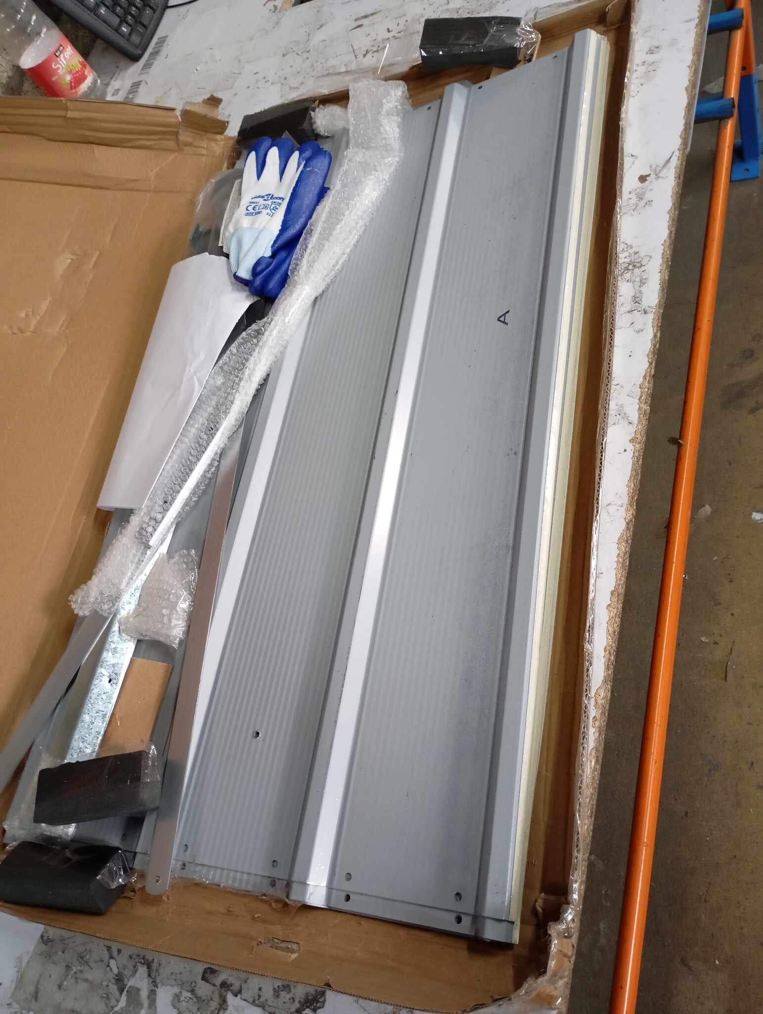 Moderne Plantenbak Ivoor 160x80x45 cm Staal - 53% Korting!