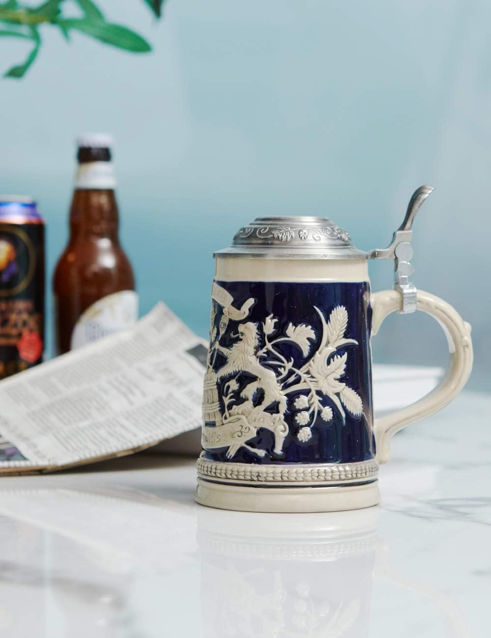 Geretourneerde Bierpul 0,5L Keramiek met Tinnen Deksel - Duits Thema - 29% Korting!