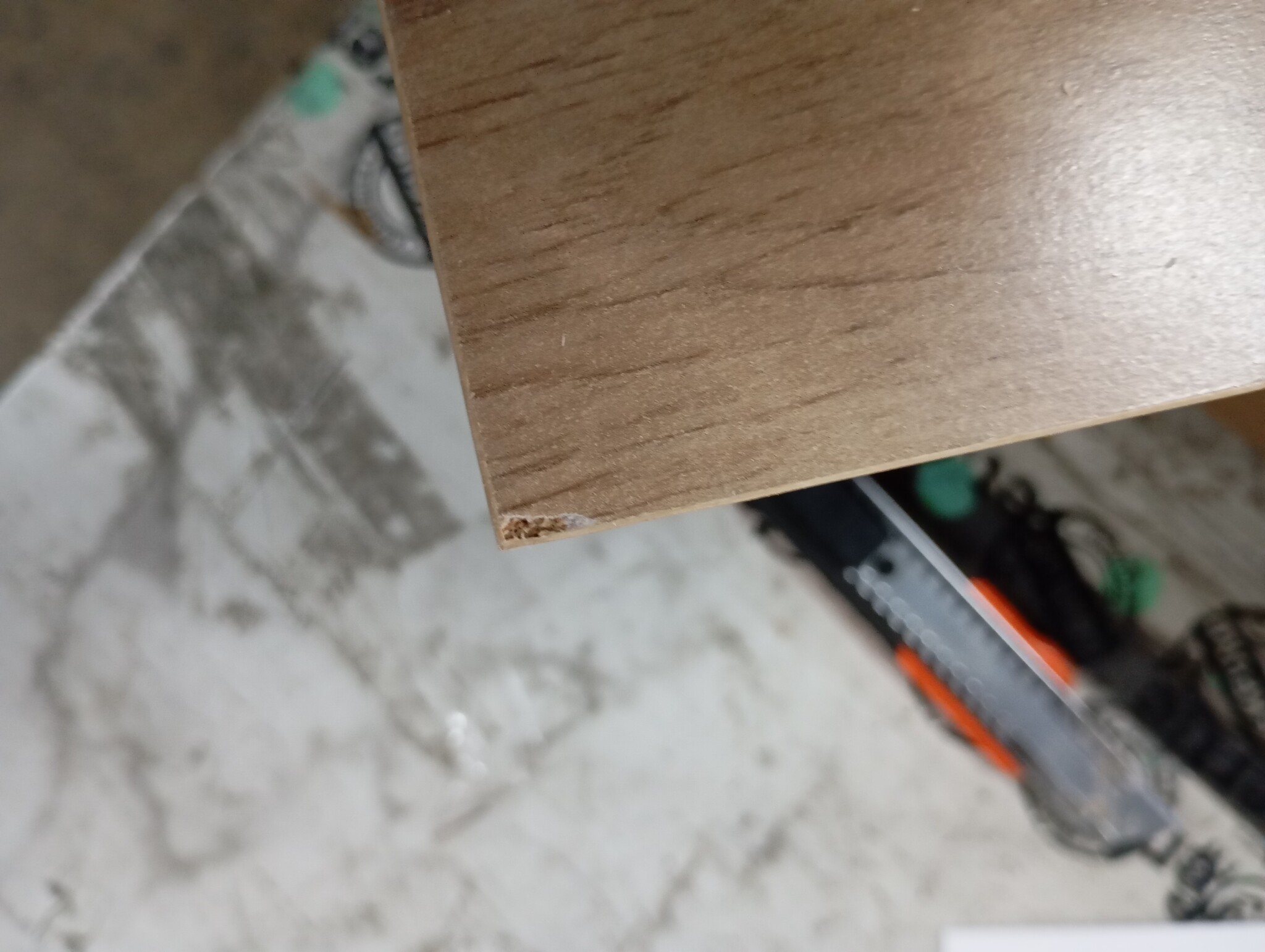Boekenkast 48x25,5x140 cm Eiken Bewerkt Hout - 53% Korting