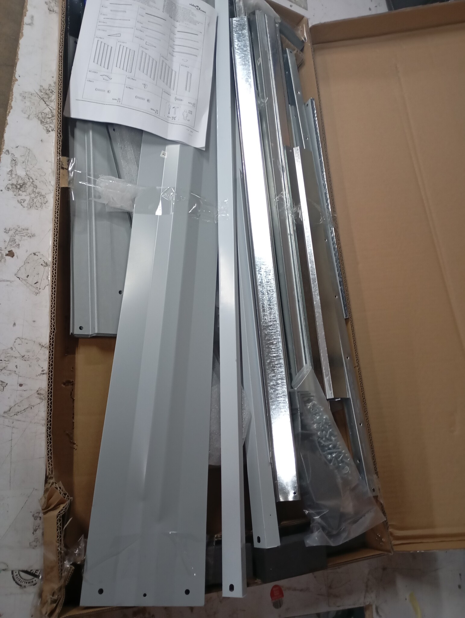 vidaXL Overkapping voor robotmaaier 92x97x63 cm staal antracietkleurig