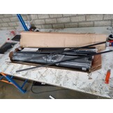 vidaXL Bedframe met hoofd- en voeteneinde metaal zwart 90x190 cm