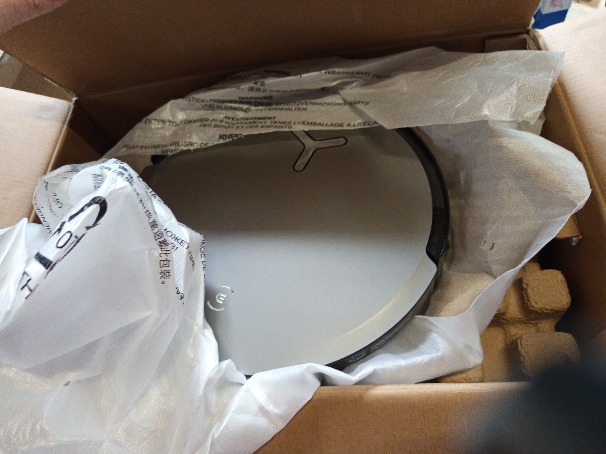ECOVACS X8 Omni Robotstofzuiger met Omni-station, robotstofzuiger 18000 Pa, onmiddellijke automatische reiniging OZMO roller, warm water wassen 75 °C, automatische lediging, zwart