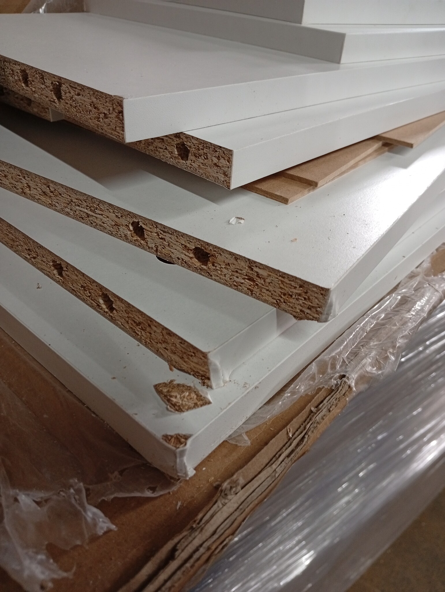 Shoenenbank bewerkt hout wit - 102x30,5x45 cm | 58% Korting!