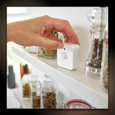Philips Hue Bewegingssensor - Activeer Je Hue Lampen Bij Beweging - met Ingebouwde Lichtsensor - Overal Eenvoudig te Bevestigen - Verbind met Bridge