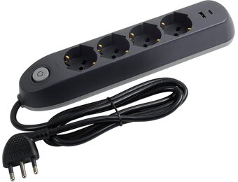 BTICINO Poker Stekkerdoos 6-voudig, 2 USB-stopcontacten en 4 veelzijdige stopcontacten (Schuko 10/16 A en bypass), stekkerdoos met schakelaar, kabel 1,5 m stekker, 16 A, robuust en ruimtebesparend