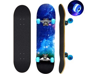 Skateboard, compleet skateboard van 31" x 8", 9 lagen, Canadees esdoornhout deck skateboard met kleurrijke knipperende wielen voor kinderen, tieners en volwassenen (blauw)