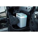 CAMPINGAZ Powerbox Plus 28 Litre Thermoelectric Cooler Box 12 V 230 V for 8 Bottles 1.5 L for Car and Camping with UV Protection 28 L Blue