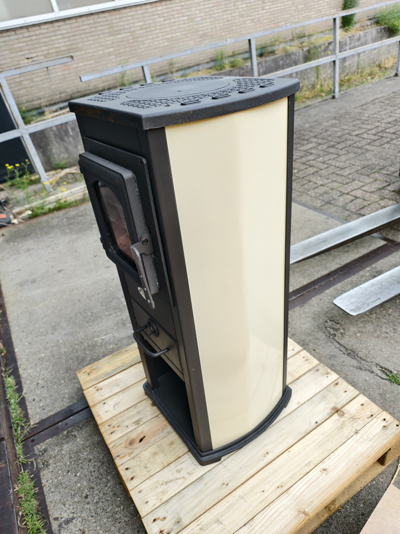Houtkachel Staal/Gietijzer Vrijstaand 8,5kW - 50% Korting