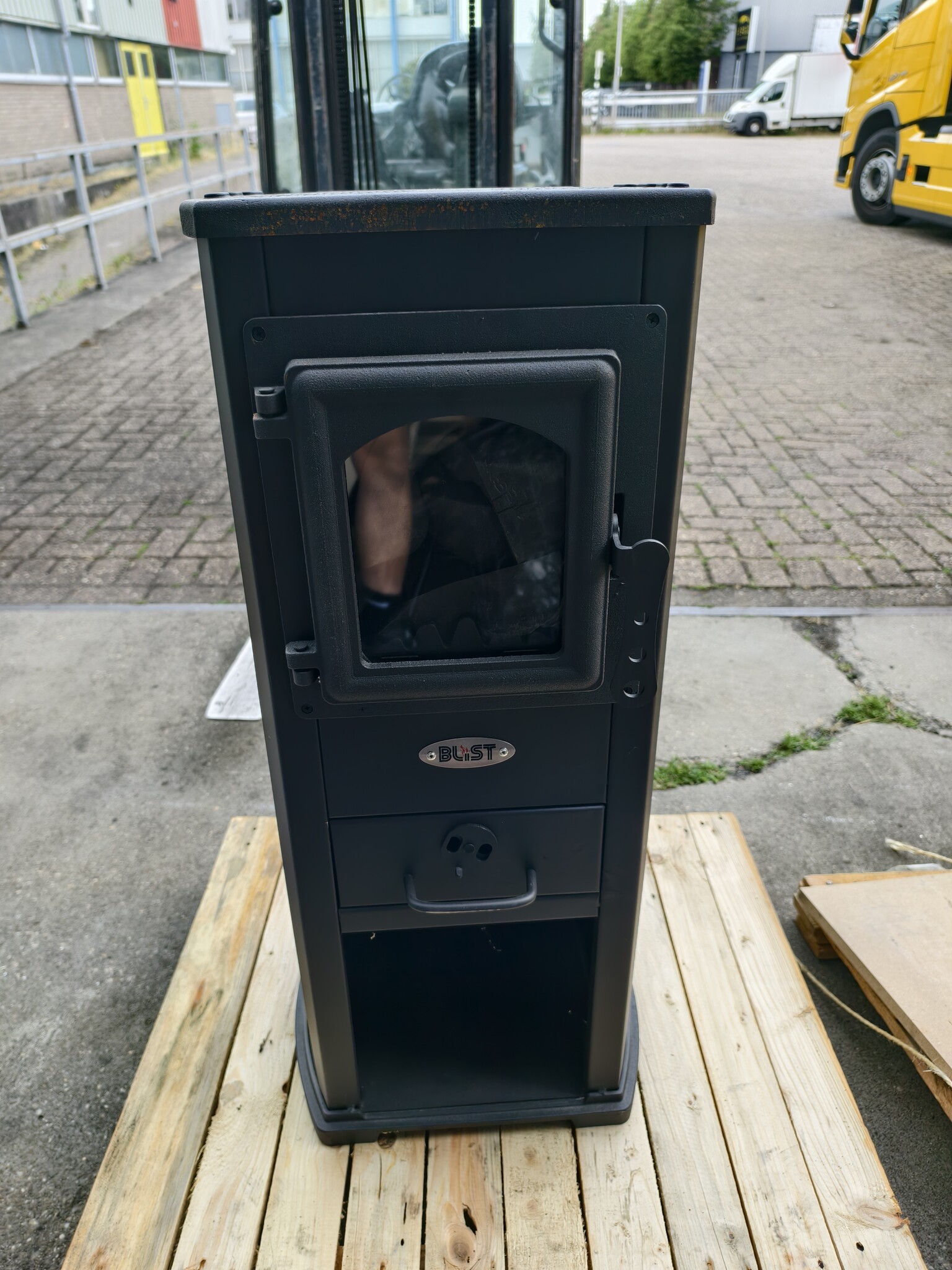 Houtkachel Staal/Gietijzer Vrijstaand 8,5kW - 50% Korting