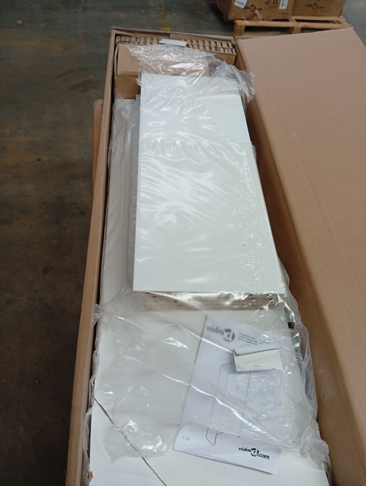 vidaXL Wasmachinekast 64x25,5x190 cm wit
