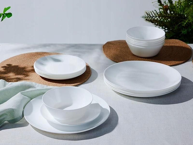 18-delig Wit Rond Diner- en Koffieservies voor 6 Personen