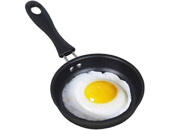 Mini Koekenpan 12cm Zwart Gietijzer - Ideaal voor Eieren & Pannenkoekjes (29% Korting)