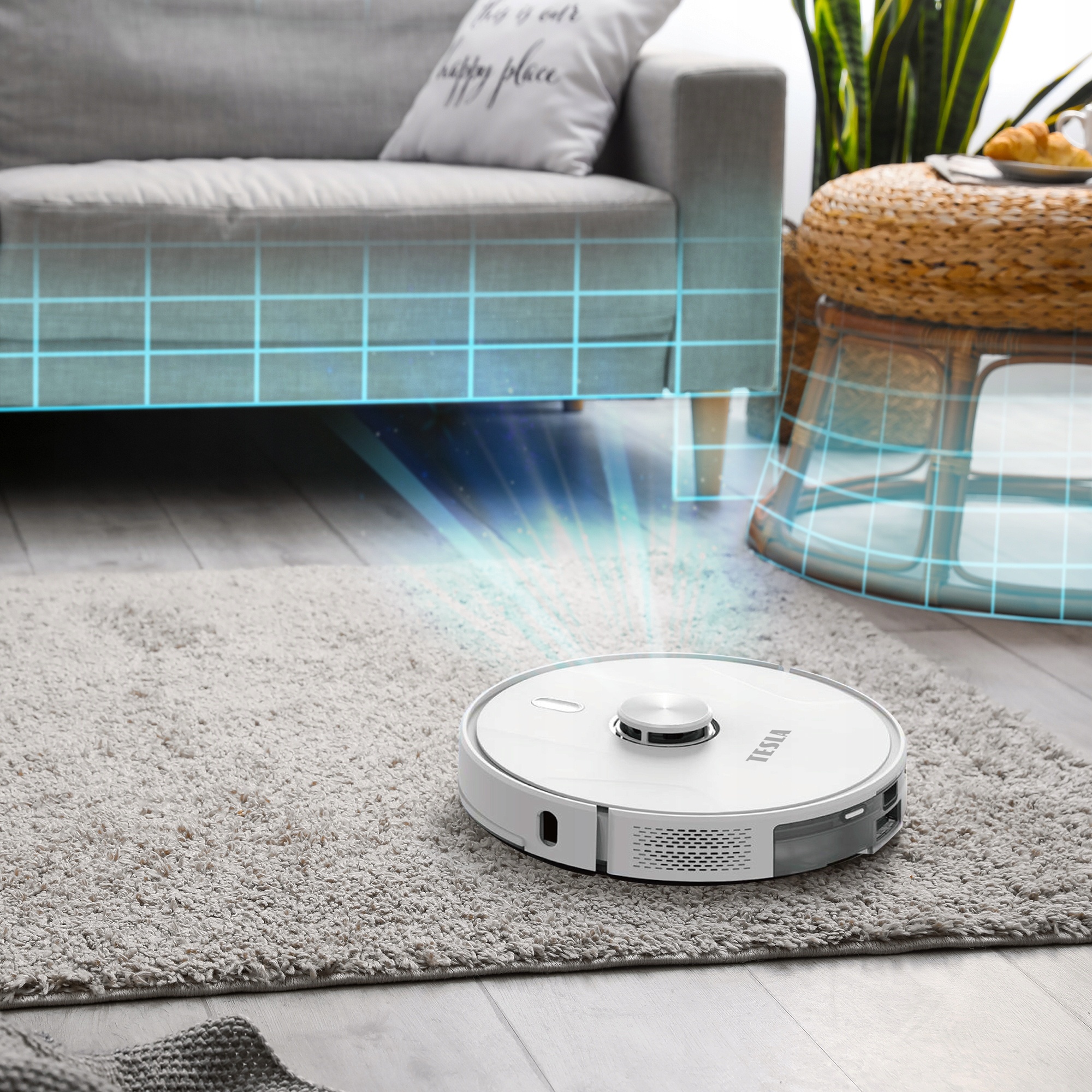 ROBOT SPRZĄTAJĄCY TESLA ROBOSTAR IQ700 PLUS