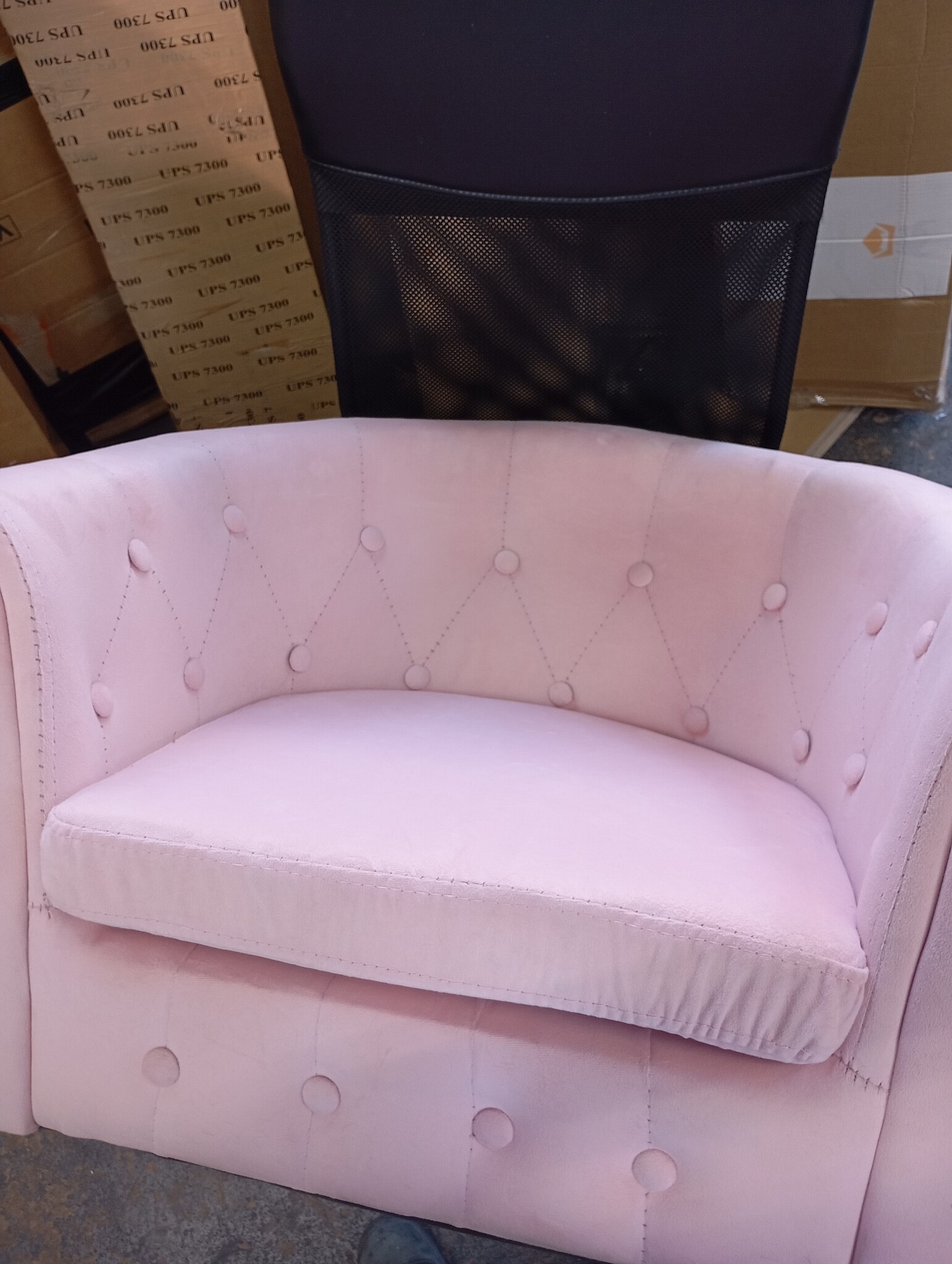 Roze Fluwelen Kuipstoel - Nu met 55% Korting!