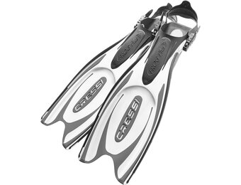 Cressi Adult Powerful Efficient Open Heel Scuba Diving Fins | Frog Plus: made in Italy