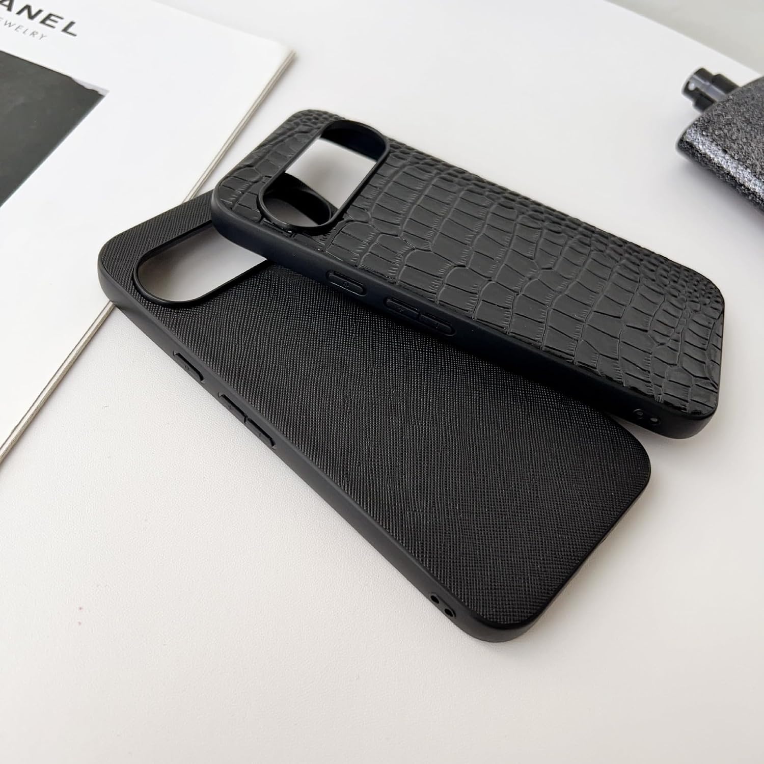 Hoesje Google Pixel 7 | PU Leer Leopard Print | Ultra Dun | Krasbestendig Schokabsorberend TPU frame | Verhoogde Randen | Anti-slip