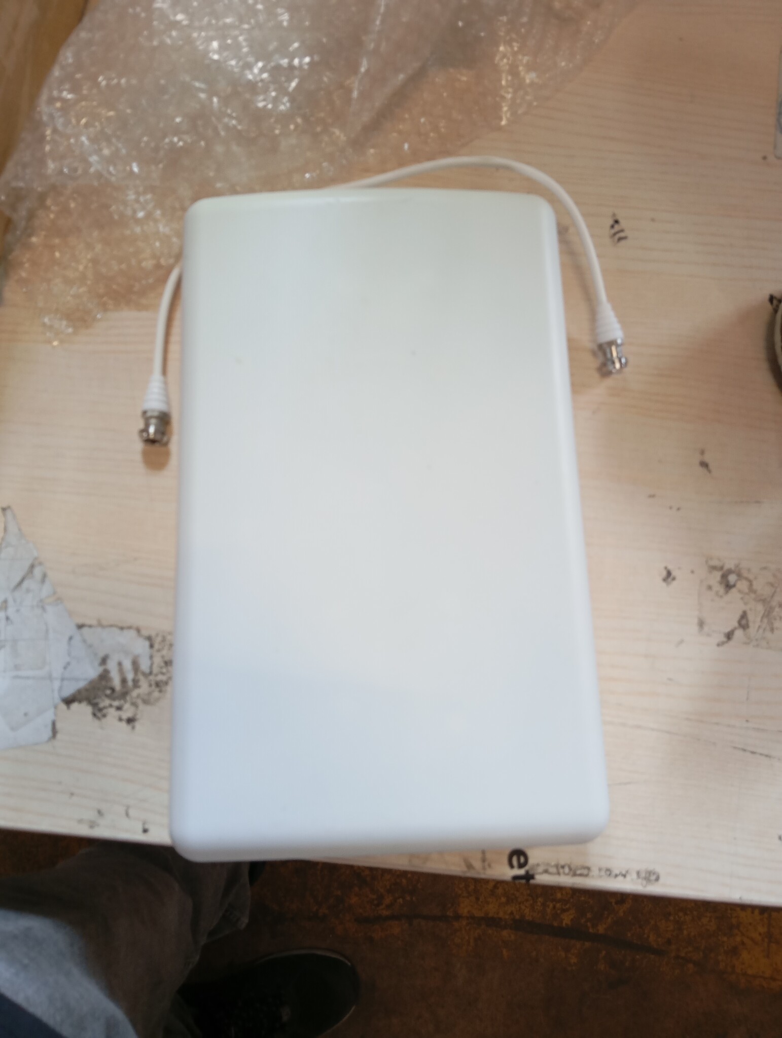 5G/4G LTE Buitenantenne Signaalversterker - 18dBi - 58% Korting