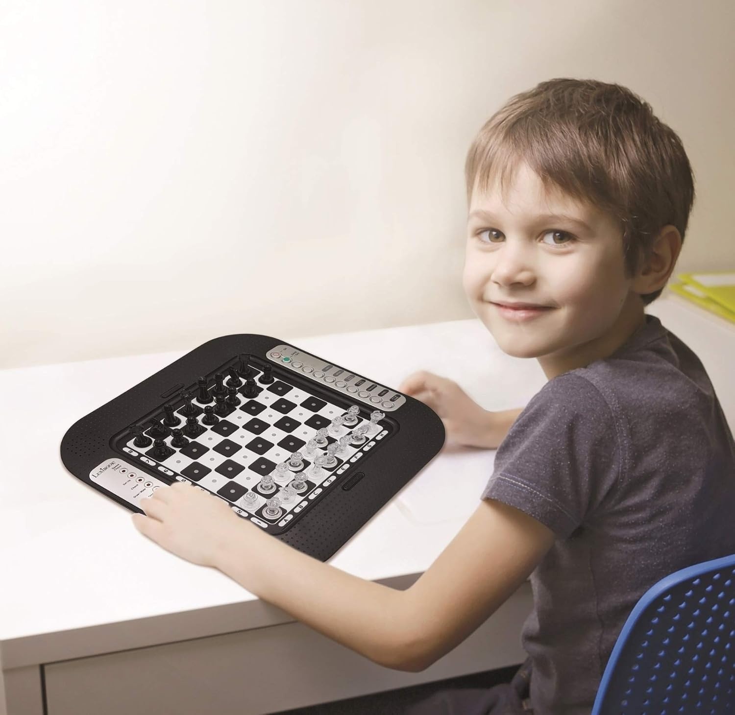 Lexibook Chessman FX Elektronisch Schaakspel 31 x 31 cm - Zwart