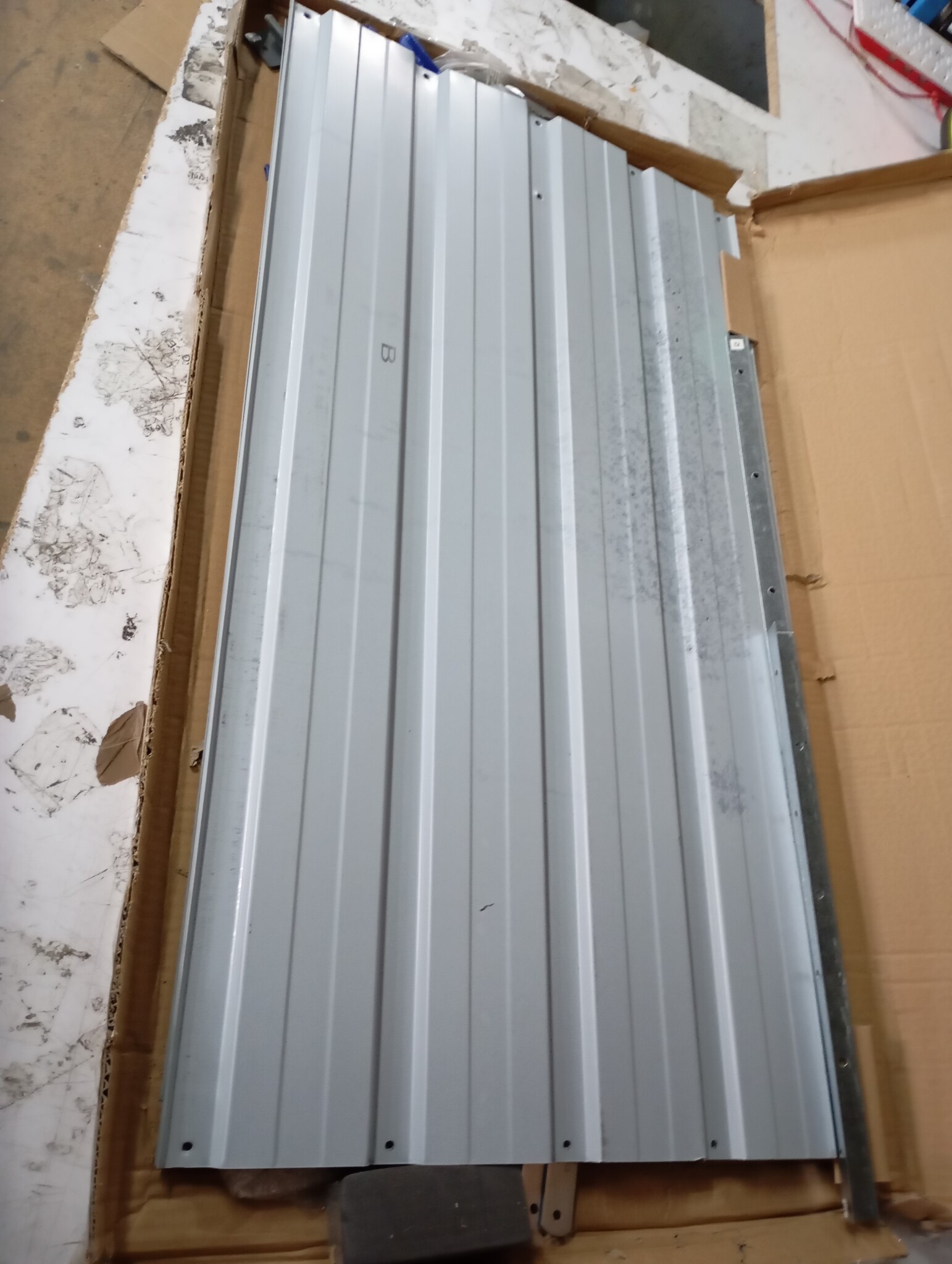 vidaXL Plantenbak verhoogd 160x80x45 cm gegalvaniseerd staal grijs