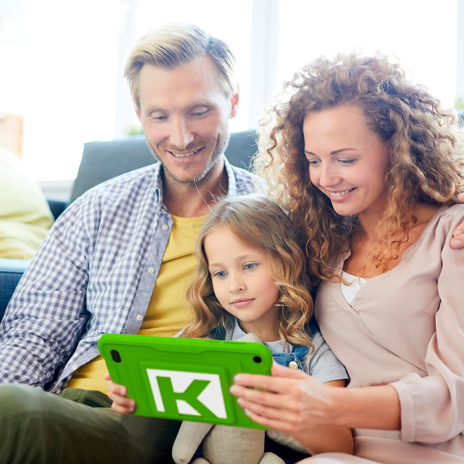 Kurio - La Tablette 7 Pouces Gulli 32Go pour Enfants - Android 13 - Contrôle Parental Personnalisable & navigateur sécurisé - Vidéos héros Gulli + 100 apps & Jeux éducatifs pré-chargés