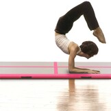 vidaXL Gymnastiekmat met pomp opblaasbaar 600x100x10 cm PVC roze