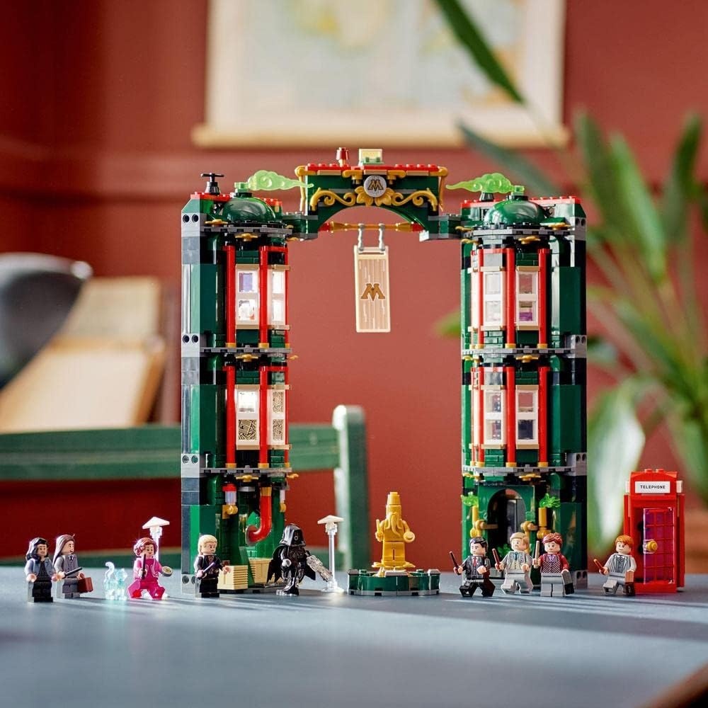 LEGO Harry Potter Ministerie van Toverkunst 76403 Bouwset