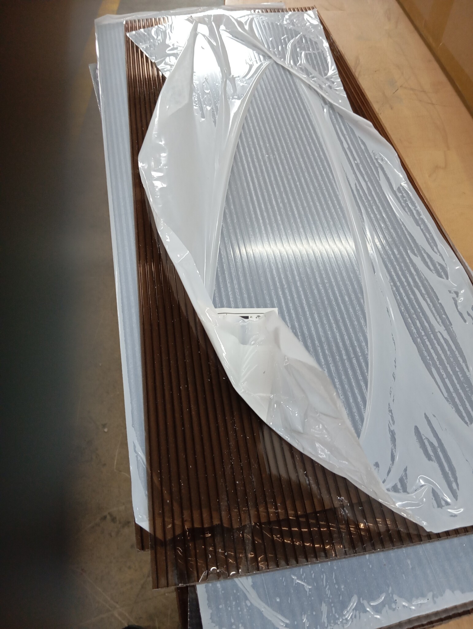 Deurluifel Polycarbonaat Zwart 152,5x90 cm - 53% Korting