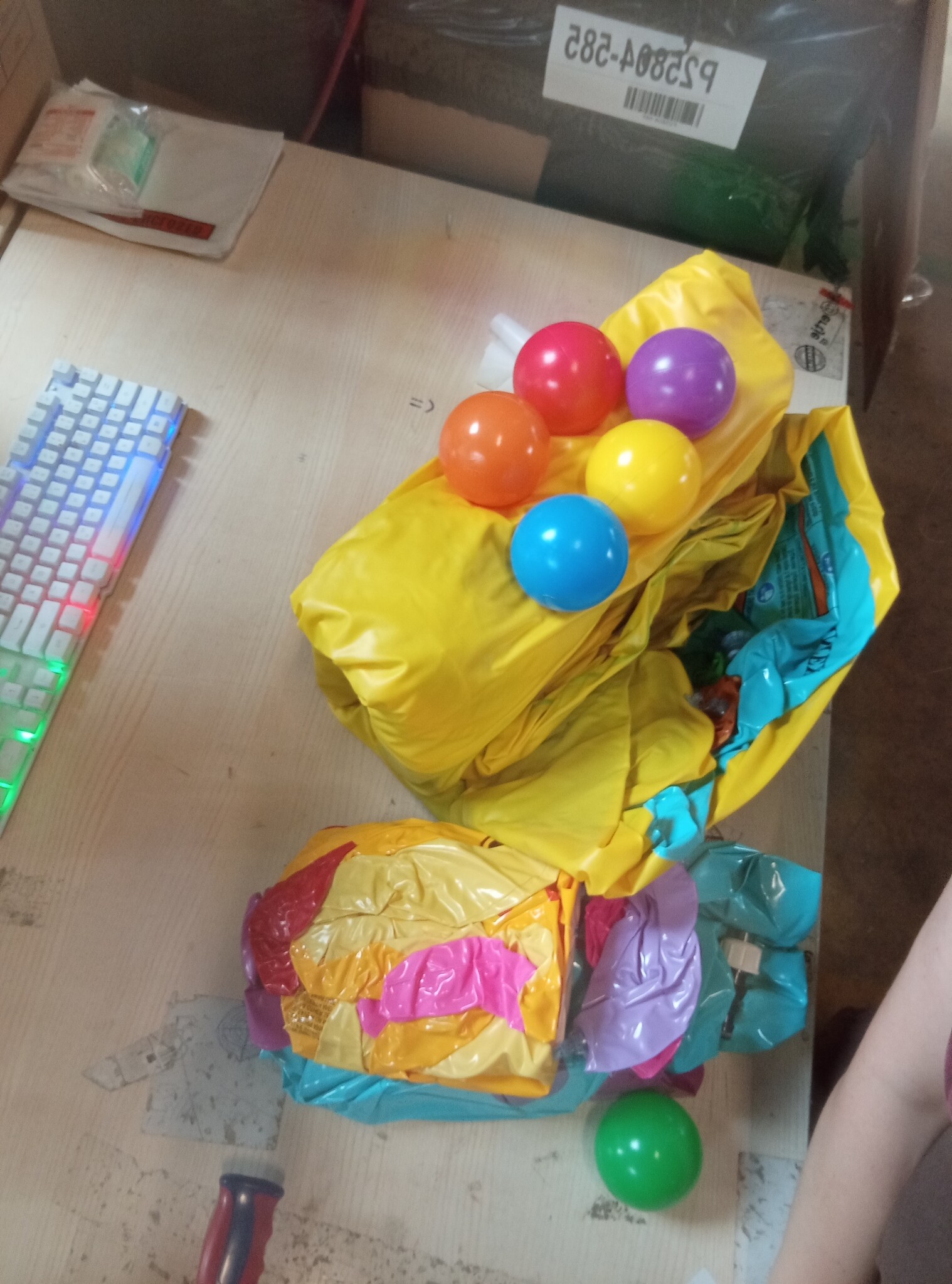 Intex Dinosaurus Speelzwembad met Glijbaan - 249 cm - 58% Korting