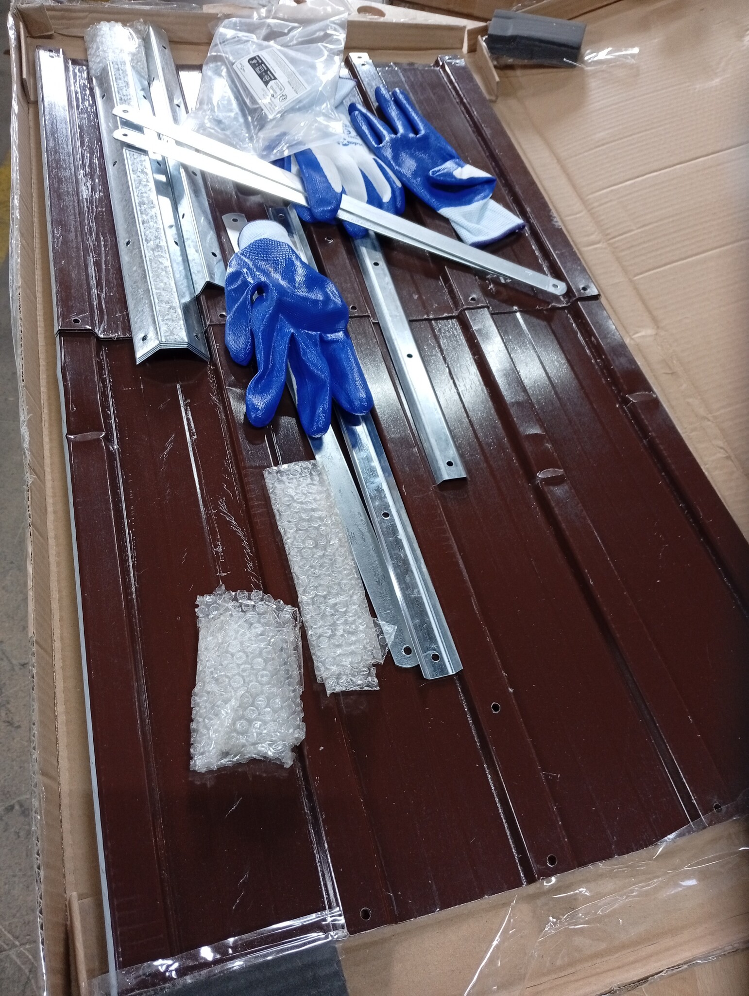 Plantenbak 160x40x45 cm Bruin (53% Korting)