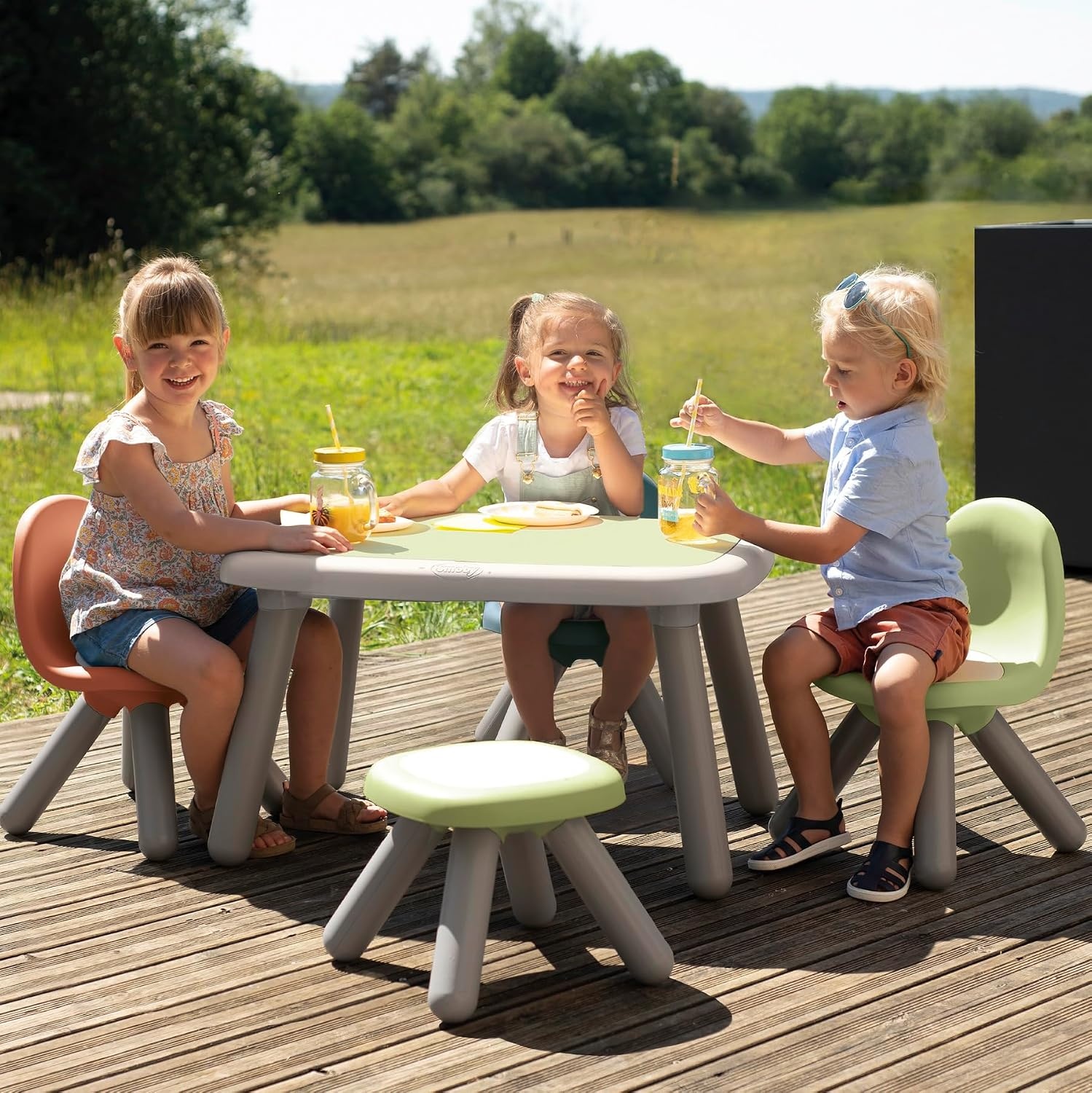 Groene kinderstoel - gerecycled materiaal - 33% korting
