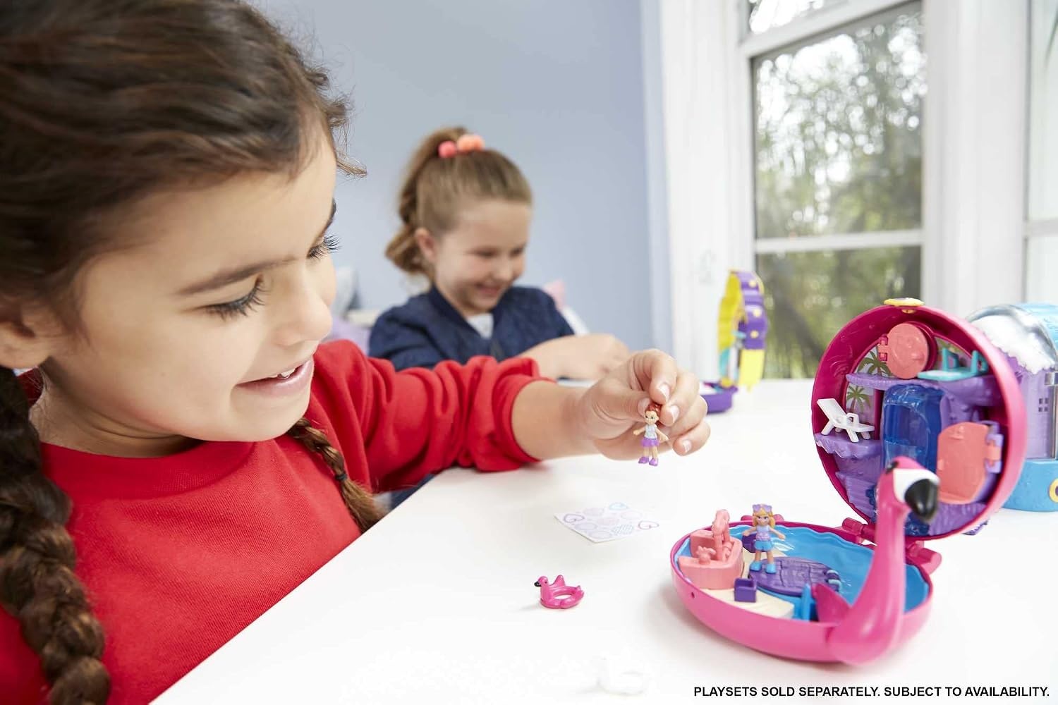 Polly Pocket Pocket World with special places and nice surprises, FRY38