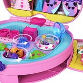 Polly Pocket Compacte Pretparkrugzak met 2 poppen, accessoires en tal van activiteiten, GYK91