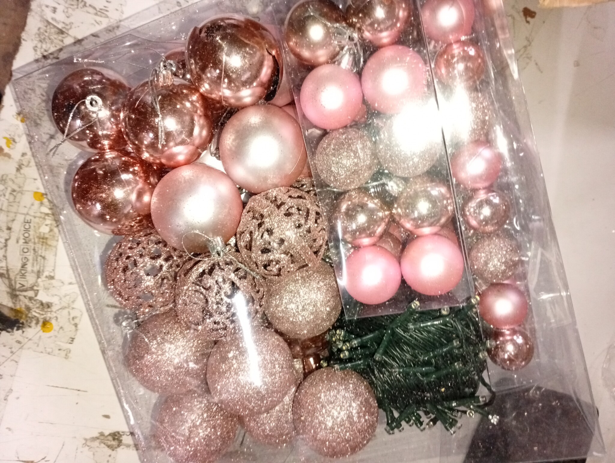 Roze Kunststof Kerstballen met 300 LED's - 53% Korting
