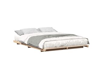 vidaXL Bedframe Bruin 140 x 210 cm Massief grenenhout