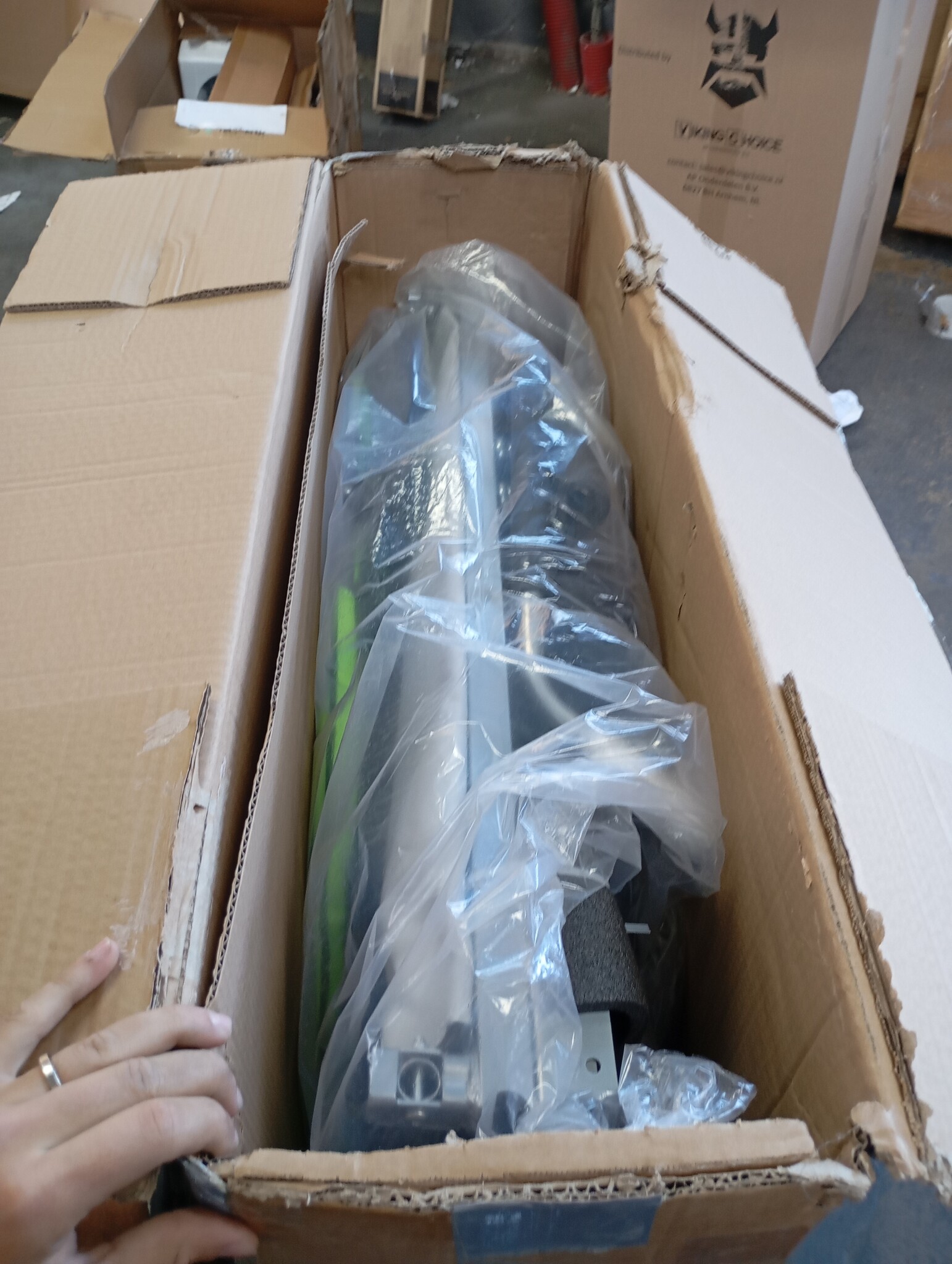 Fietskar kind - fietsaanhanger - met schokbreker - lime groen