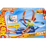 Hot Wheels JKJ78 Speelgoedauto-trackset, stunttrack oneindige crash-actie met die-cast-speelgoedauto in schaal 1:64 en batterij-aangedreven versneller voor eindeloze stunts en races