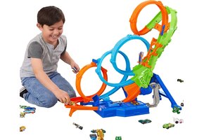 Hot Wheels Baan met 4 Lussen en Booster, 34% Korting