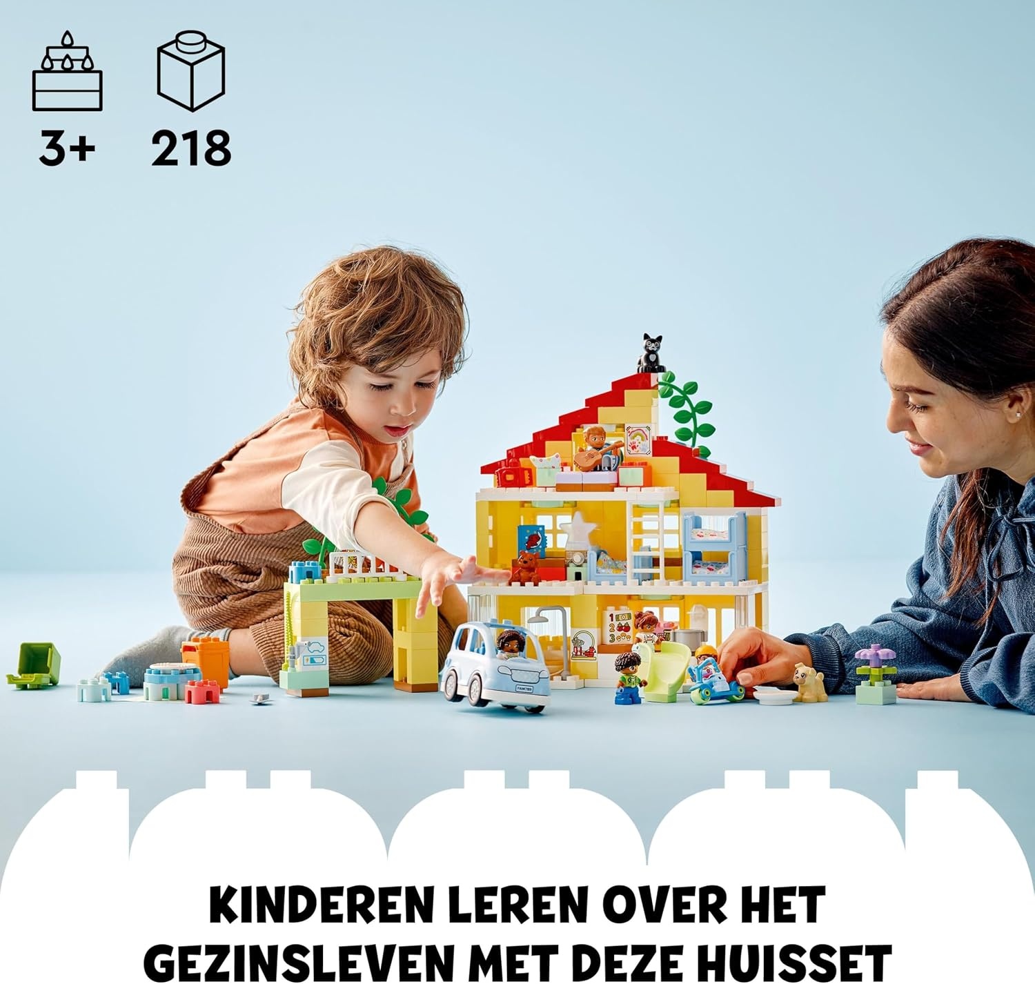 LEGO DUPLO Town 3in1 Familiehuis, met Stenen Gebouwd Poppenhuis voor Meisjes en Jongens met 5 Poppetjes, 2 Speelgoed Dieren en een Lichtgevende Lamp, Speelhuis Cadeau voor Peuters van 3+ jaar 10994