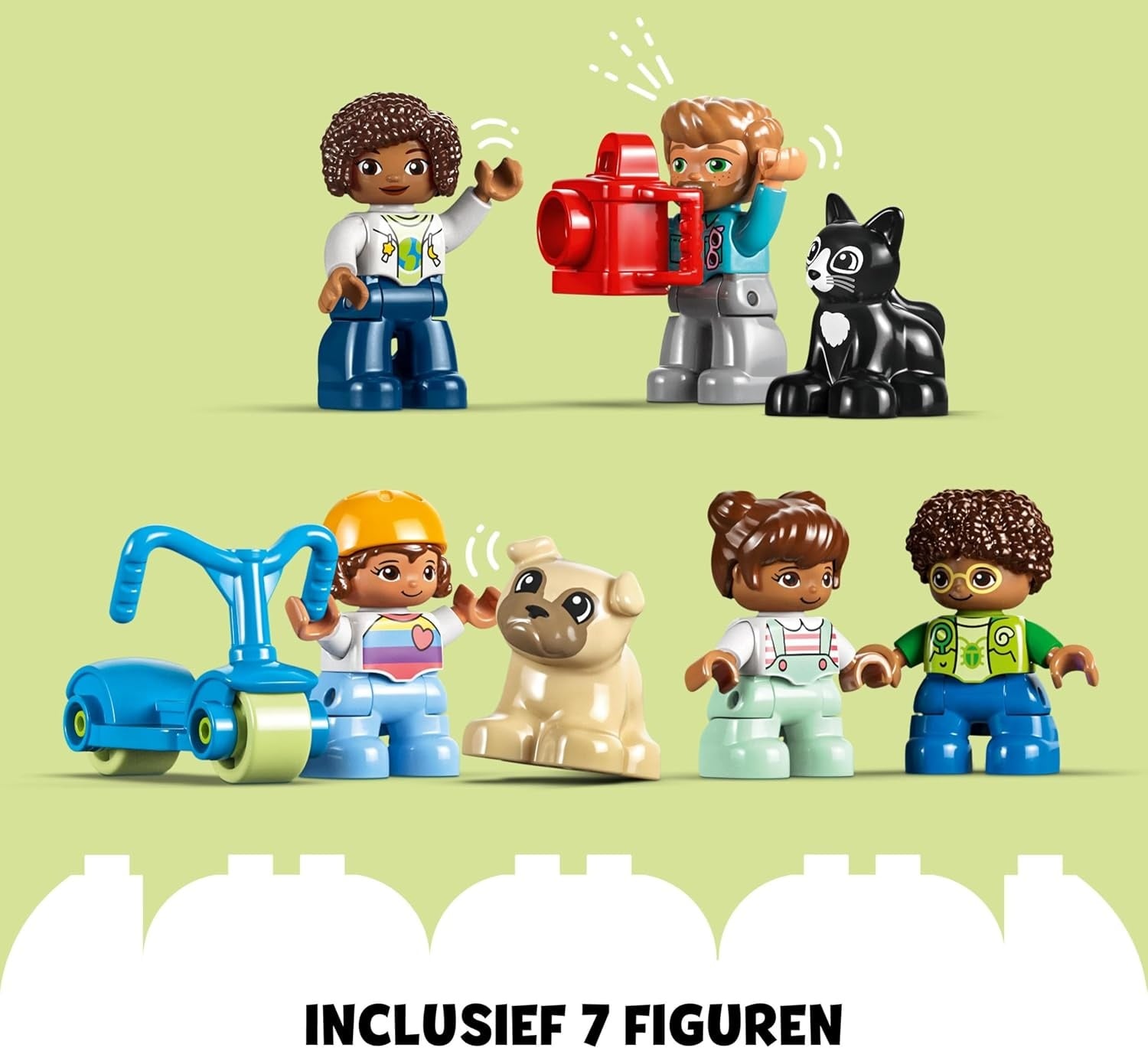 LEGO DUPLO Town 3in1 Familiehuis, met Stenen Gebouwd Poppenhuis voor Meisjes en Jongens met 5 Poppetjes, 2 Speelgoed Dieren en een Lichtgevende Lamp, Speelhuis Cadeau voor Peuters van 3+ jaar 10994