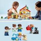 LEGO DUPLO Town 3in1 Familiehuis, met Stenen Gebouwd Poppenhuis voor Meisjes en Jongens met 5 Poppetjes, 2 Speelgoed Dieren en een Lichtgevende Lamp, Speelhuis Cadeau voor Peuters van 3+ jaar 10994