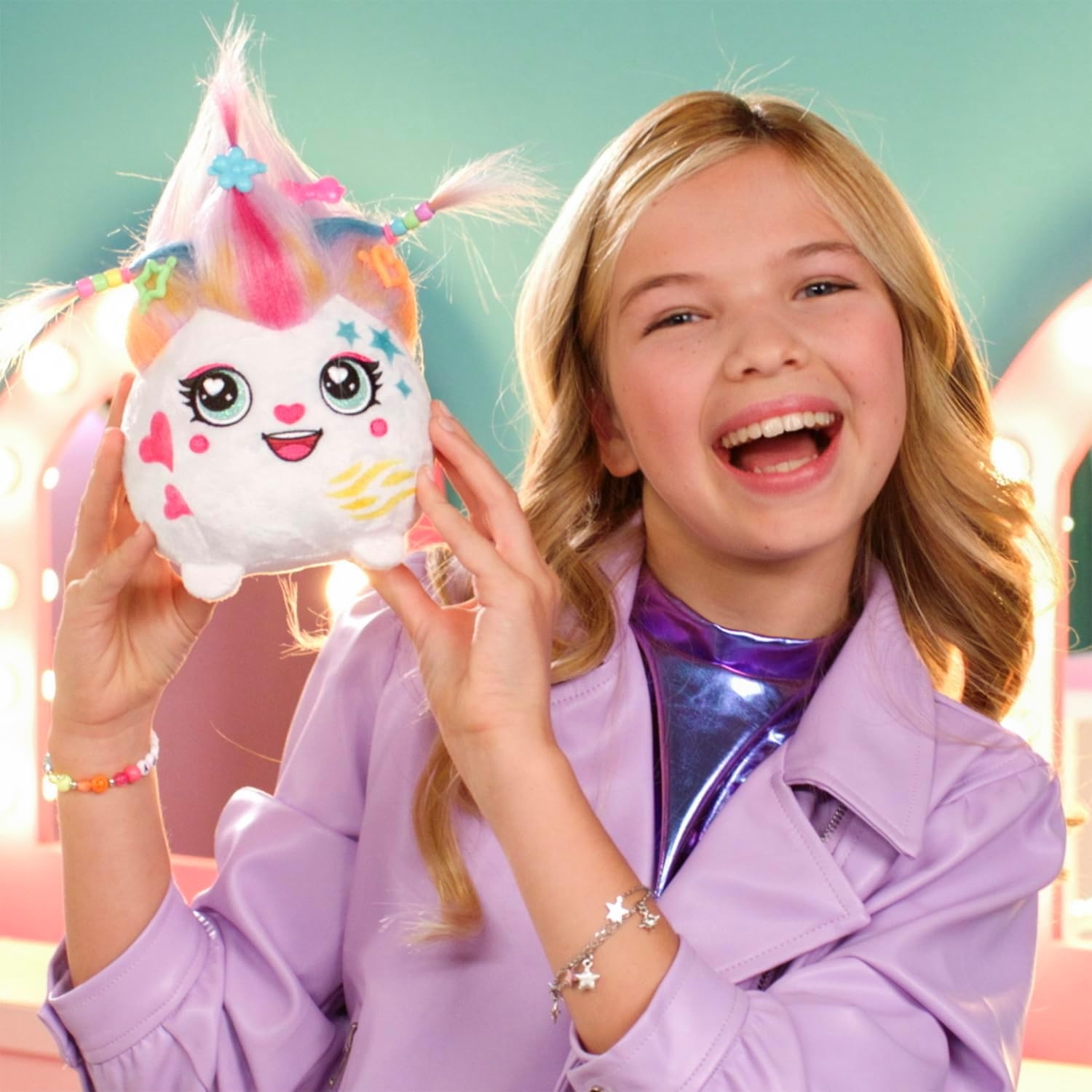 Canal Toys Airbrush Plush Hairiffic Salon met 120+ Stencils - Roze - 36 x 16 x 30 cm